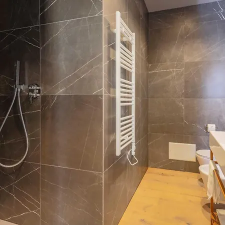 Ar Suites&art