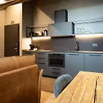 Ar Suites&art ホテル ベルガモ