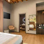 ホテル Ar Suites&art *