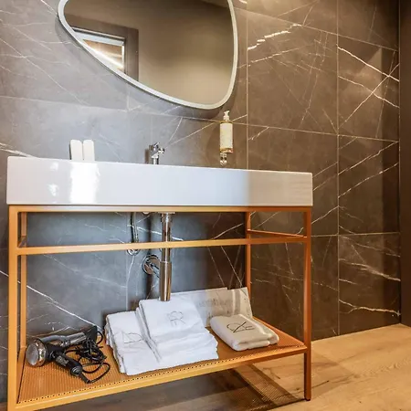 Ar Suites&art Hotel *