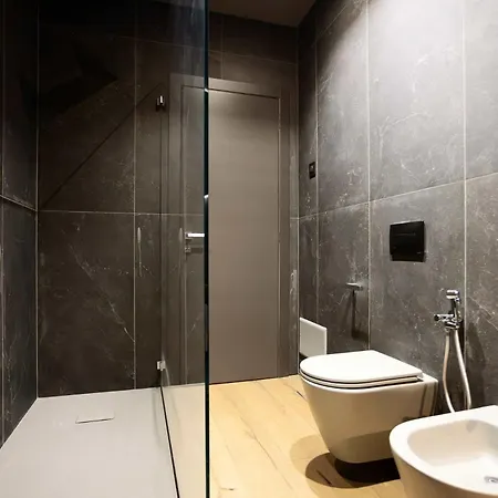 Ar Suites&art فندق *