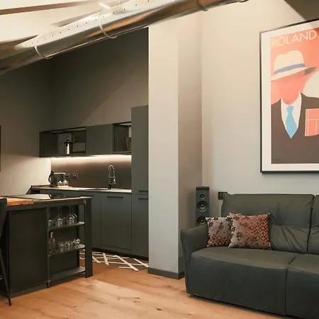 فندق Ar Suites&art *