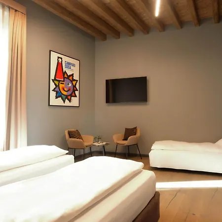 Ar Suites&art فندق
