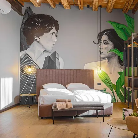Ar Suites&art فندق