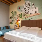 Ar Suites&art *