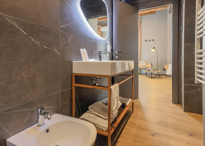 Ar Suites&art Hotell *